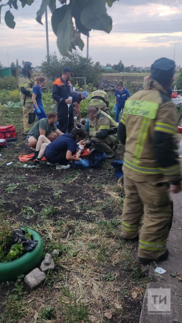 Пожилая супружеская пара едва не погибли, надышавшись краской в подвале дачи