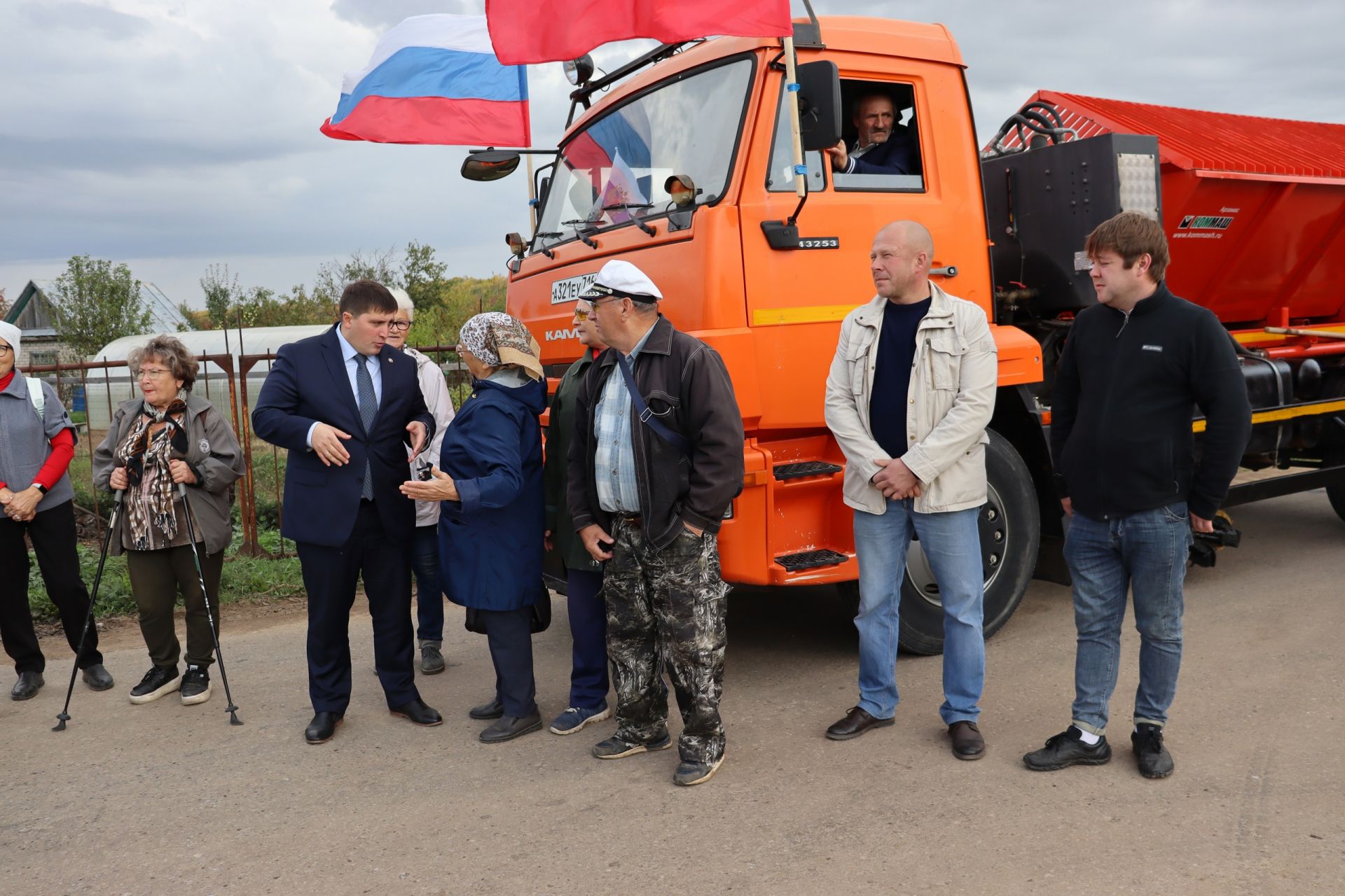 В Менделеевске открыли три новые дороги