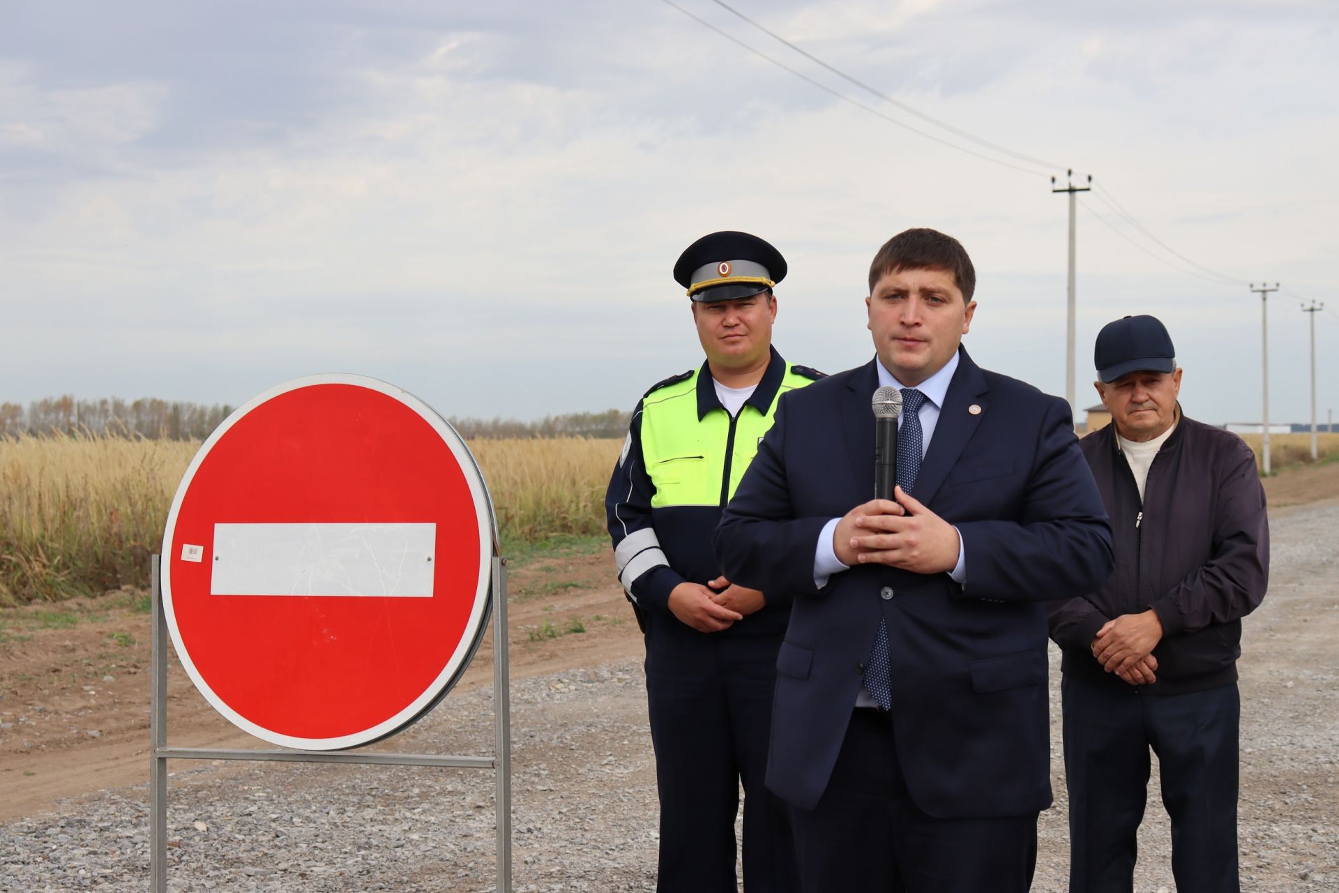 В Менделеевске открыли три новые дороги