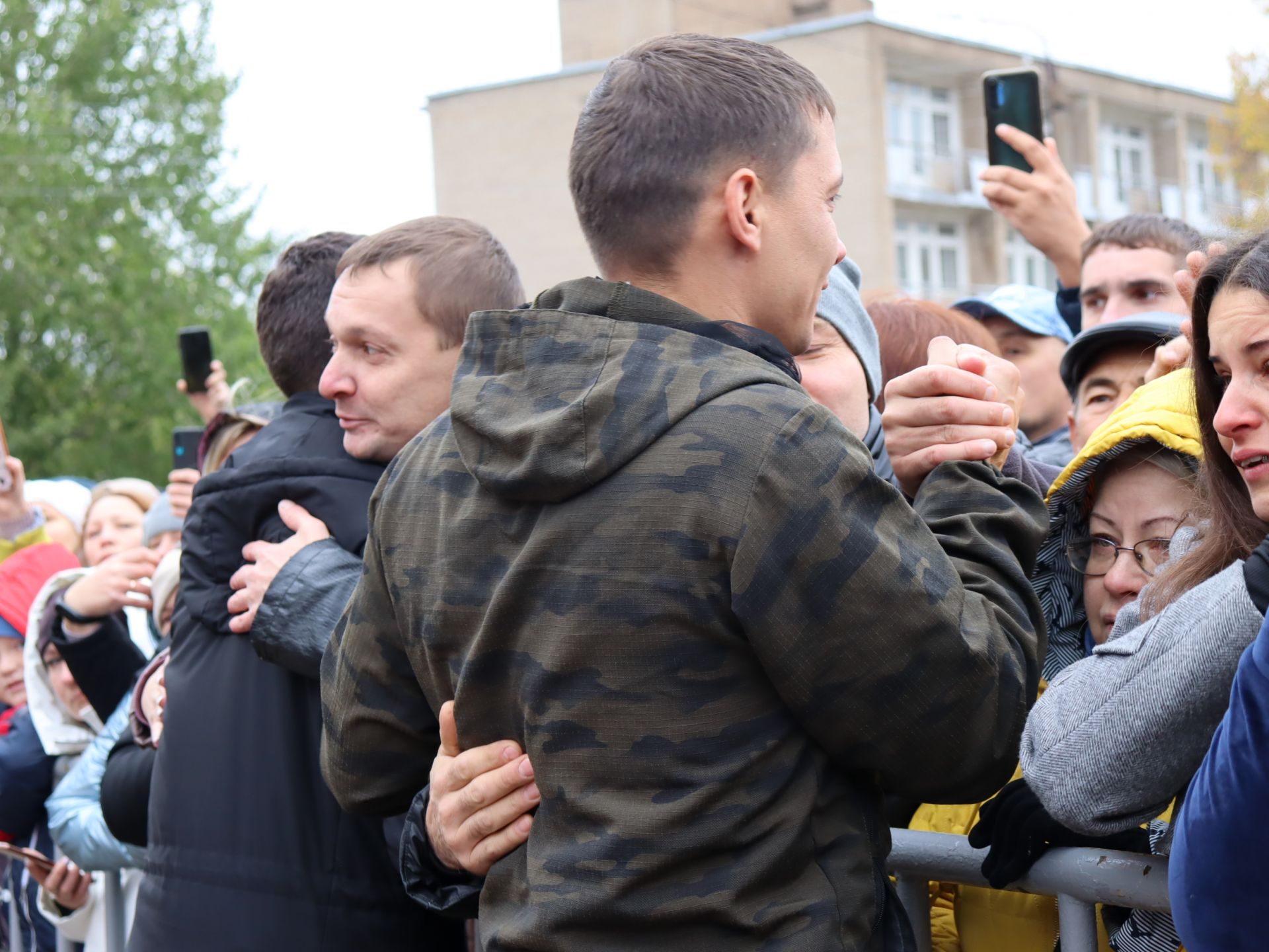 Мы будем ждать вас: в Менделеевске состоялась третья отправка мобилизованных