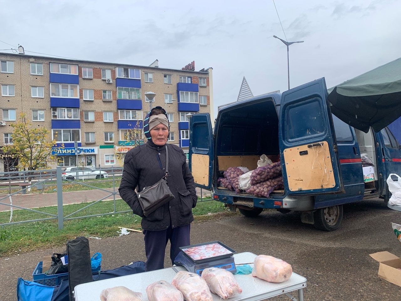 В Менделеевске продолжаются сельхозярмарки