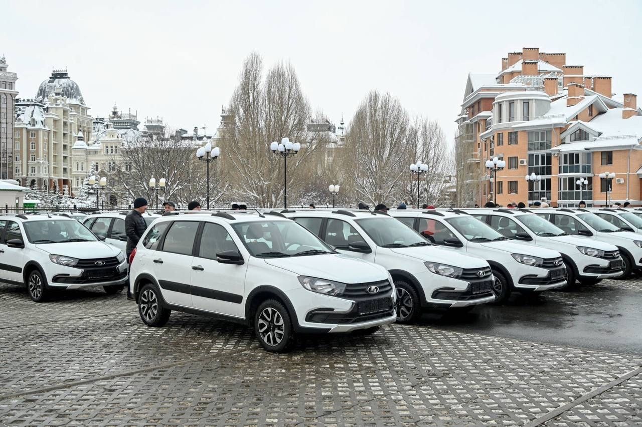 Учреждения культуры города Менделеевск получили ключи от нового автомобиля