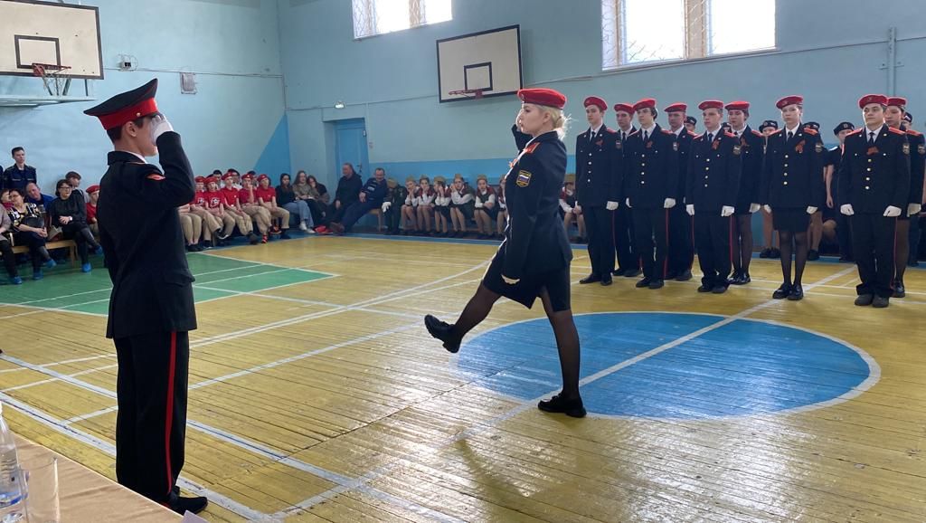 Подведены итоги муниципального конкурса-смотра строя и песни среди учеников средних и старших классов