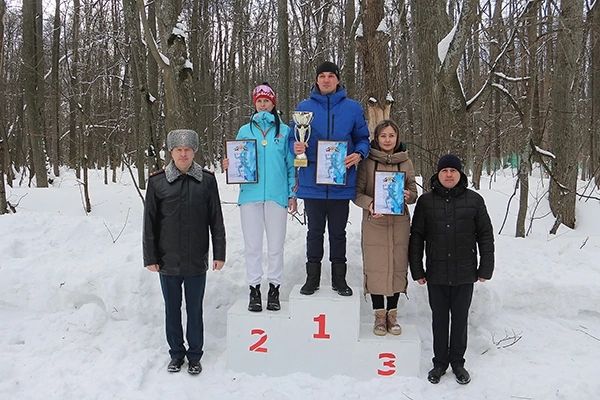 Сборная менделеевской ИК-10 завоевала «бронзу» в соревнованиях по лыжной гонке