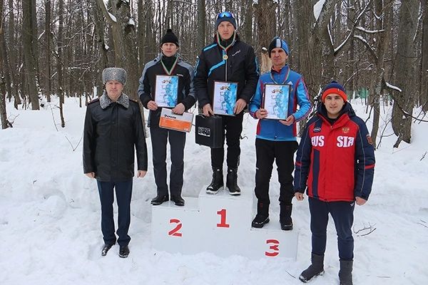 Сборная менделеевской ИК-10 завоевала «бронзу» в соревнованиях по лыжной гонке