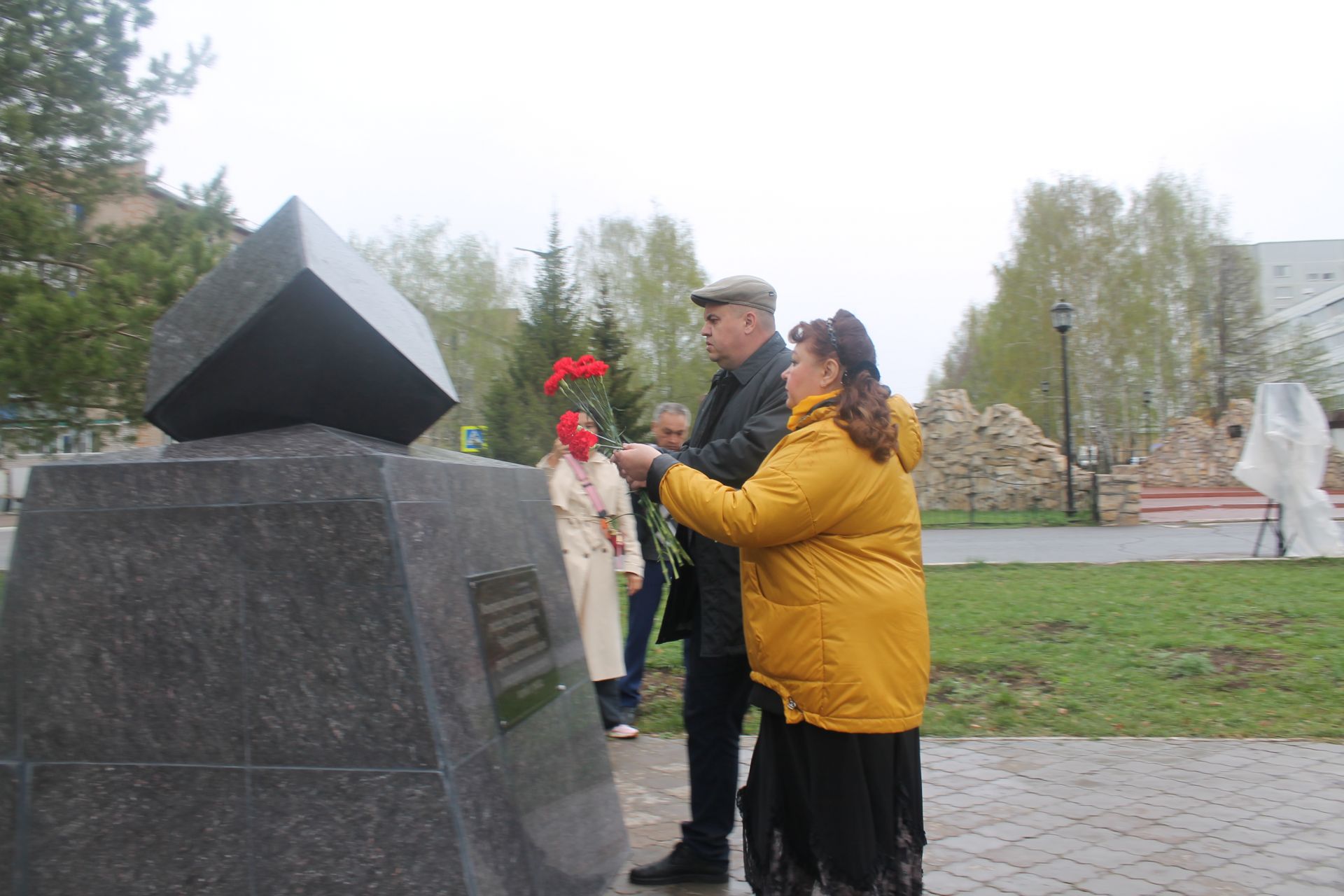 В Менделеевске состоялся митинг, посвящённый 37-й годовщине аварии на Чернобыльской АЭС