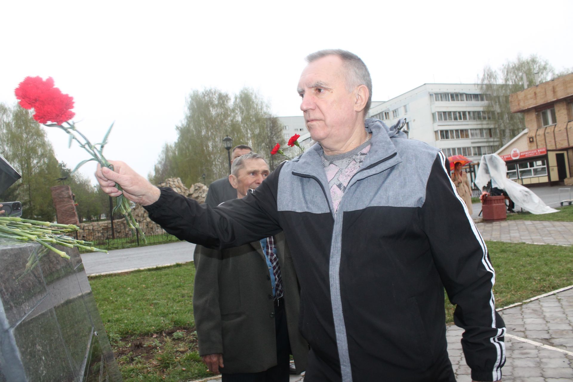 В Менделеевске состоялся митинг, посвящённый 37-й годовщине аварии на Чернобыльской АЭС