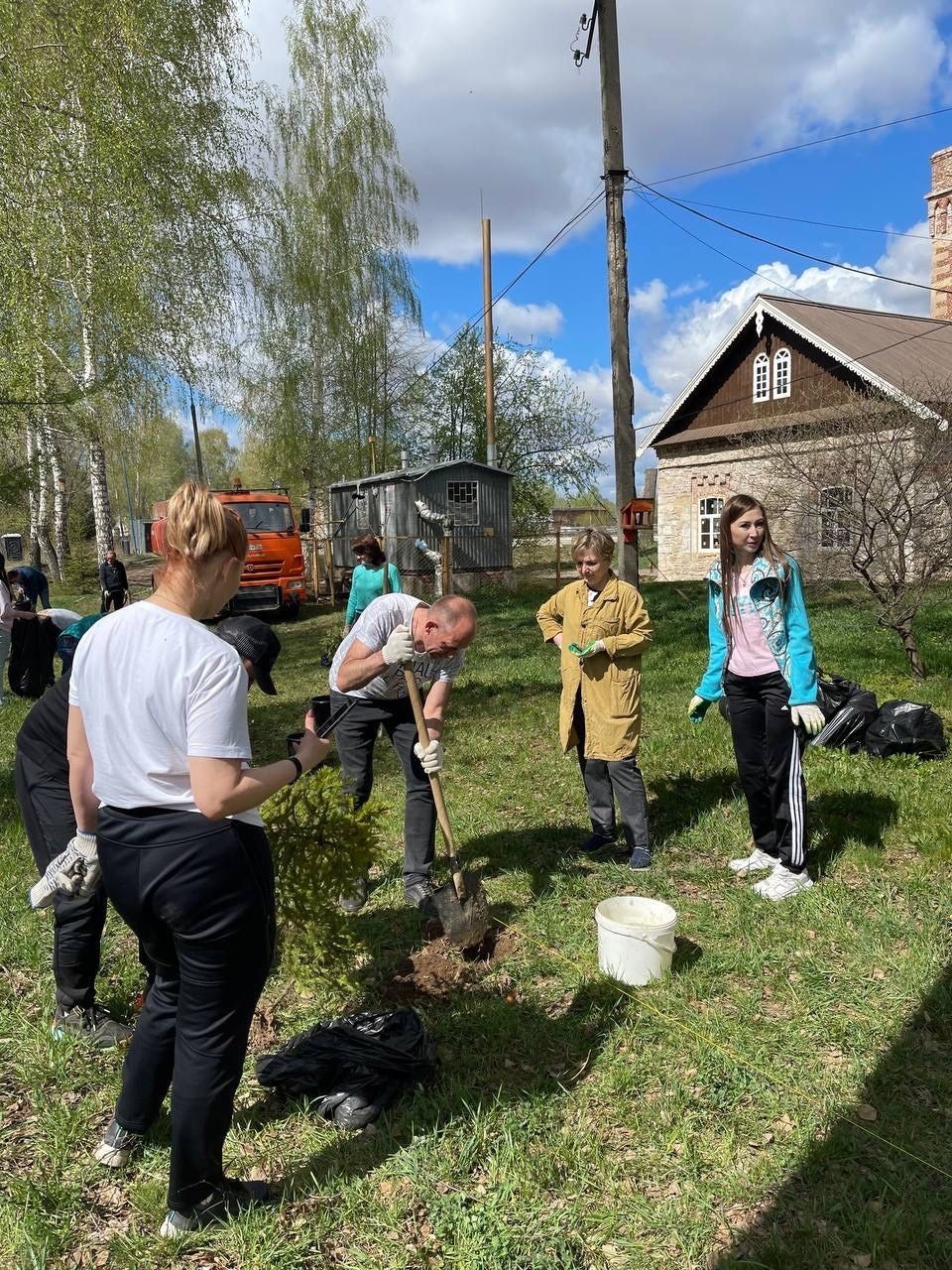 Сотрудники краеведческого музея Менделеевска приняли участие экологической акции