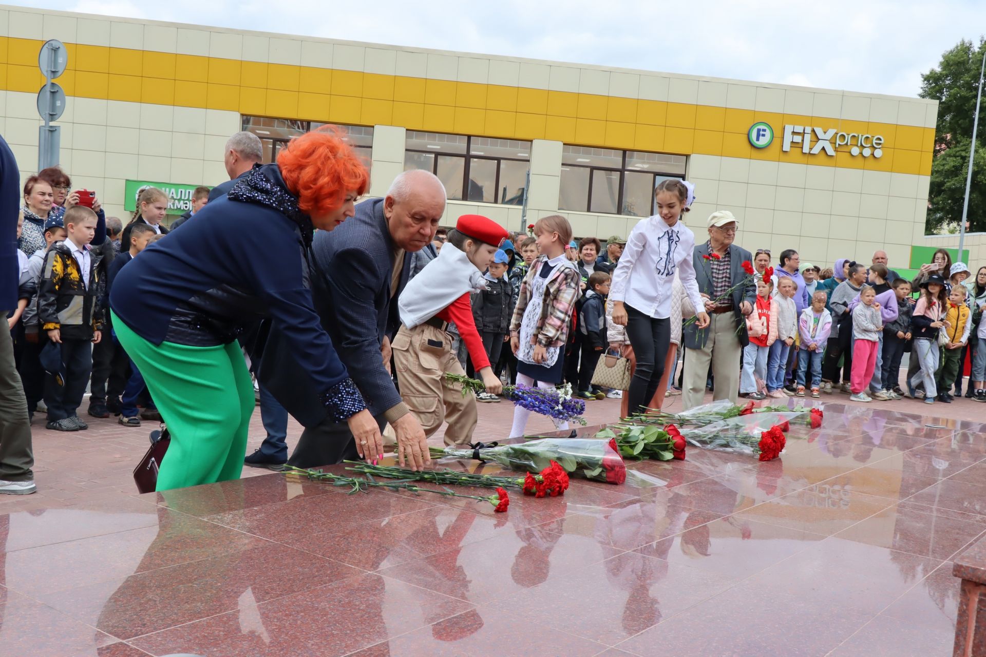 В Менделеевске почтили память участников Великой Отечественной войны