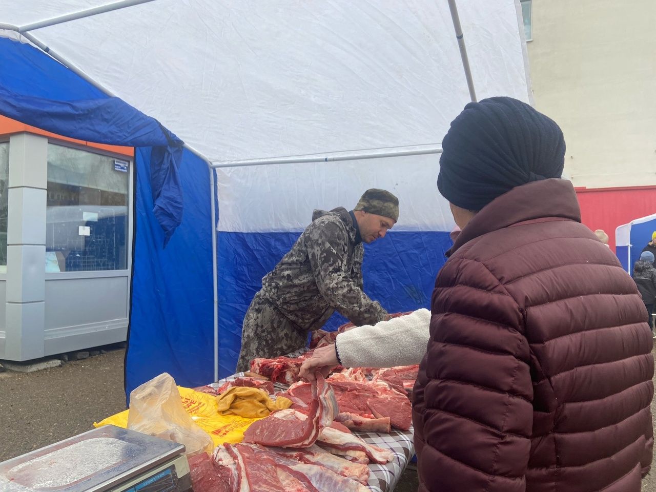 В Менделеевске сельхозярмарки продлятся до Нового года