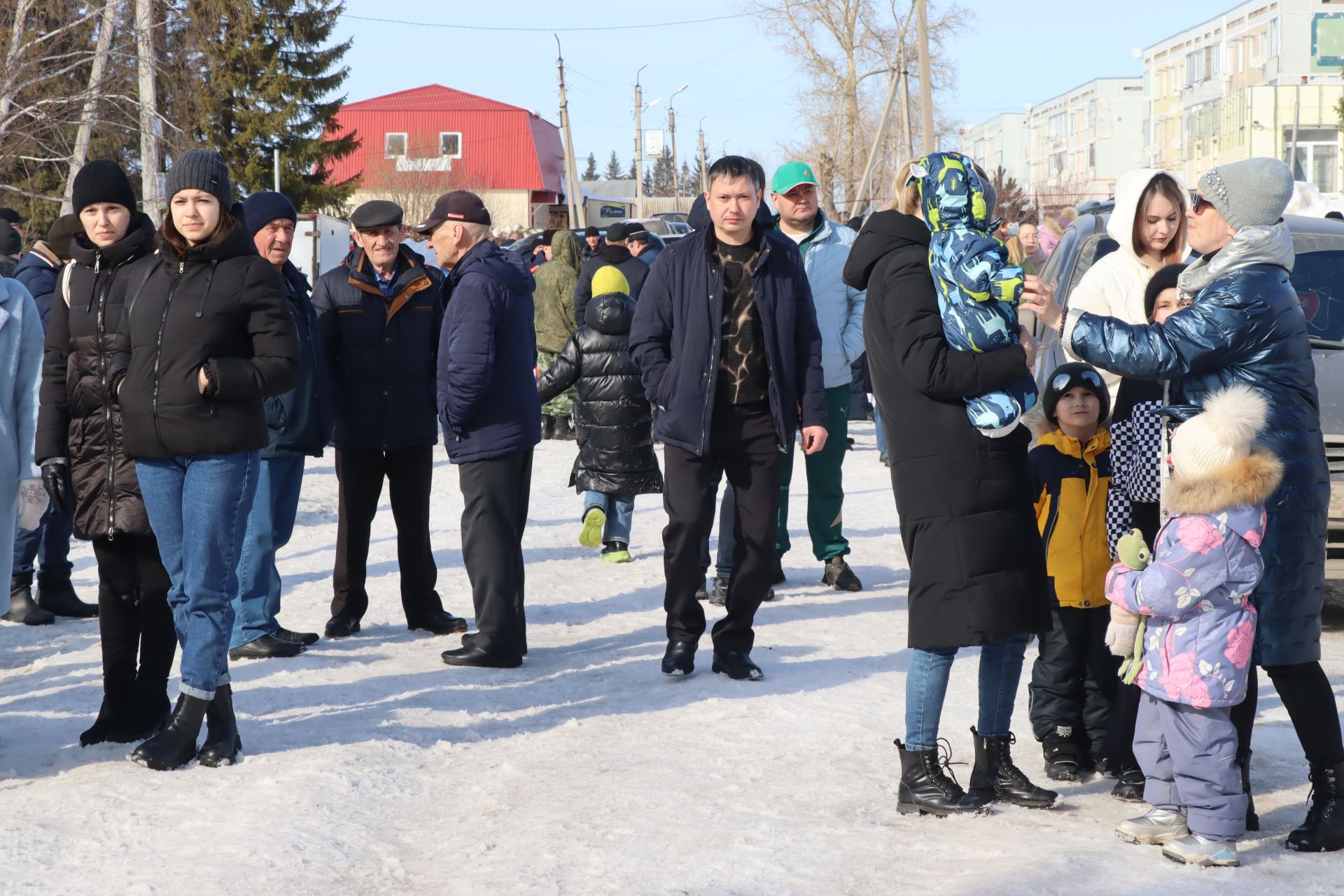 В селе Тихоново Менделеевского района в последний день выборов провели масленичные гуляния в необычном формате