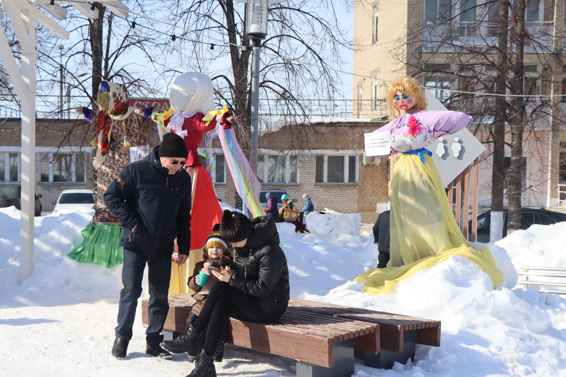 В Менделеевске наградили изготовителя лучшей «Барыни-Маслёны»