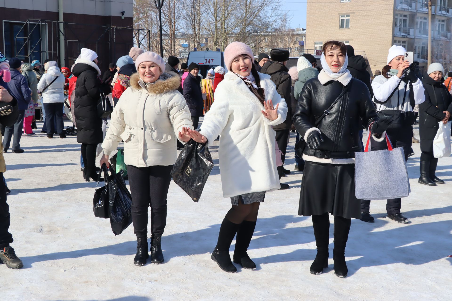 В Менделеевске отметили проводы зимы широким гулянием