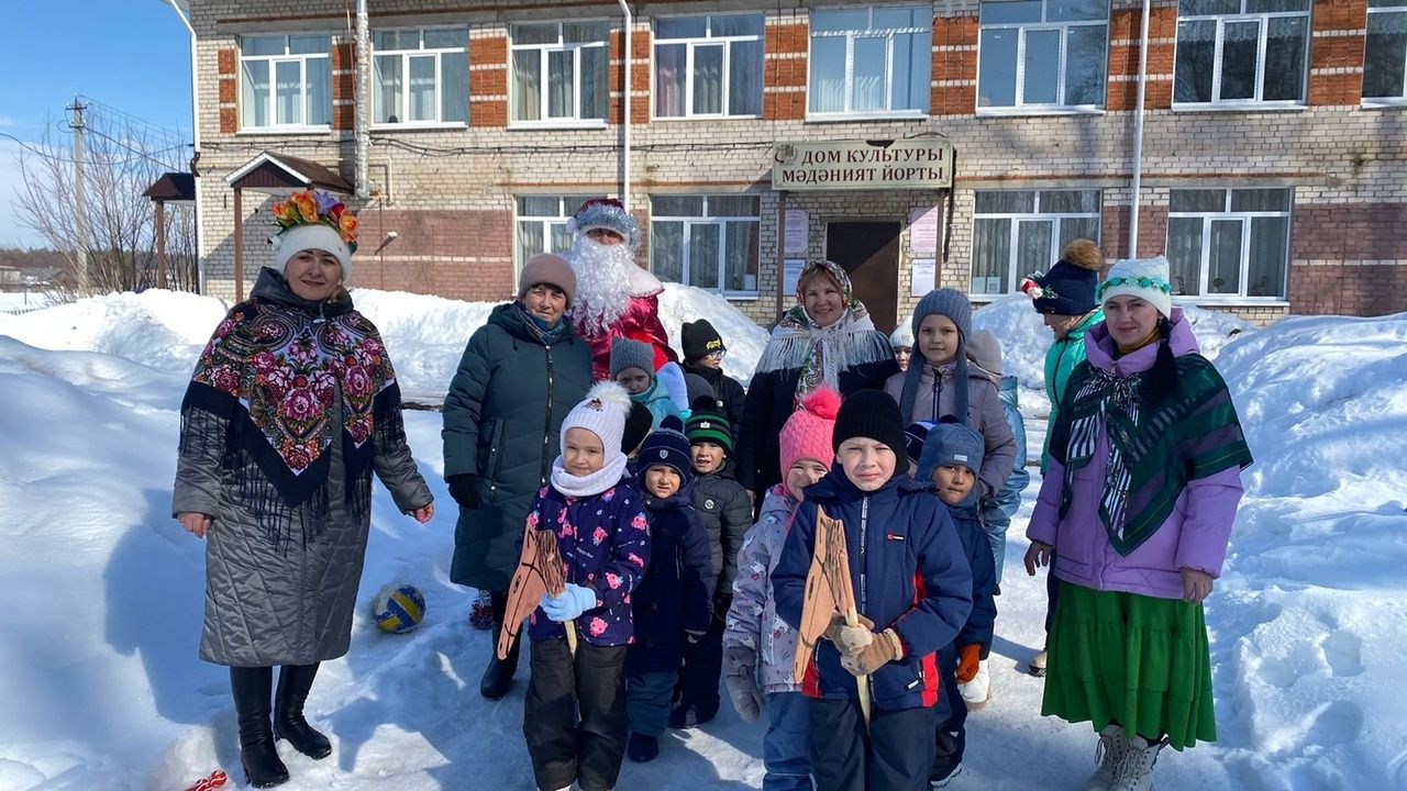 В Псееве состоялся фольклорный праздник Навруз