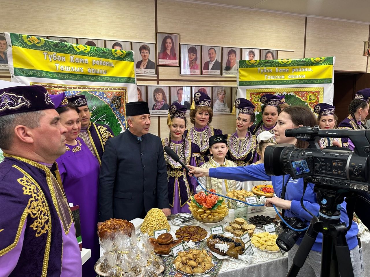 В Менделеевске проводится зональный этап республиканского фестиваля родословной «Эхо веков в истории семьи»