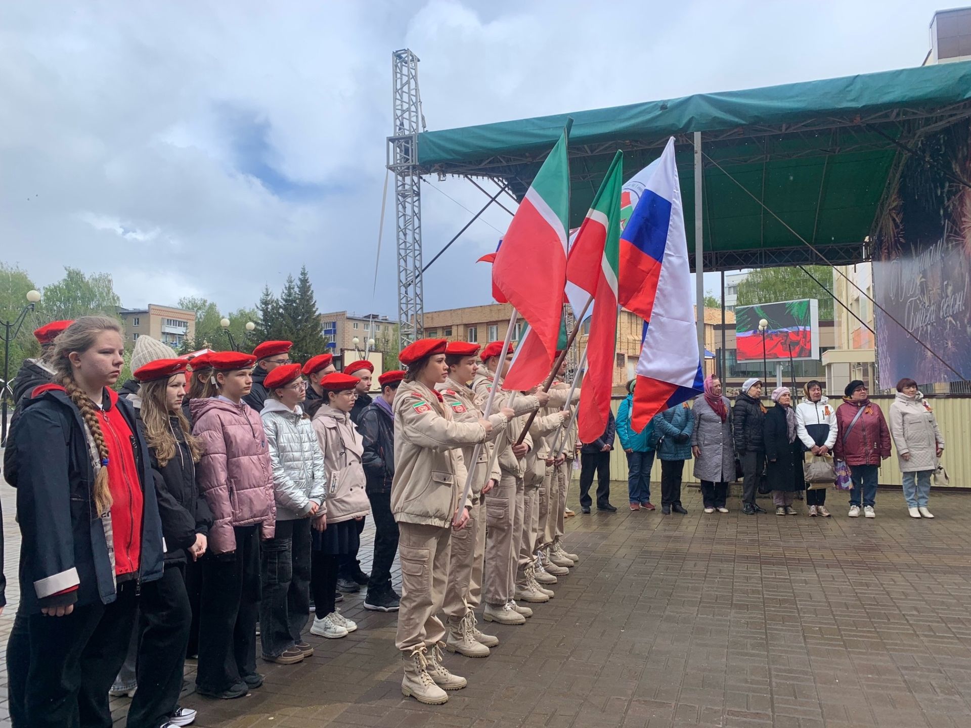 Менделеевцы, находящиеся в зоне СВО, получат очередную партию гуманитарного груза