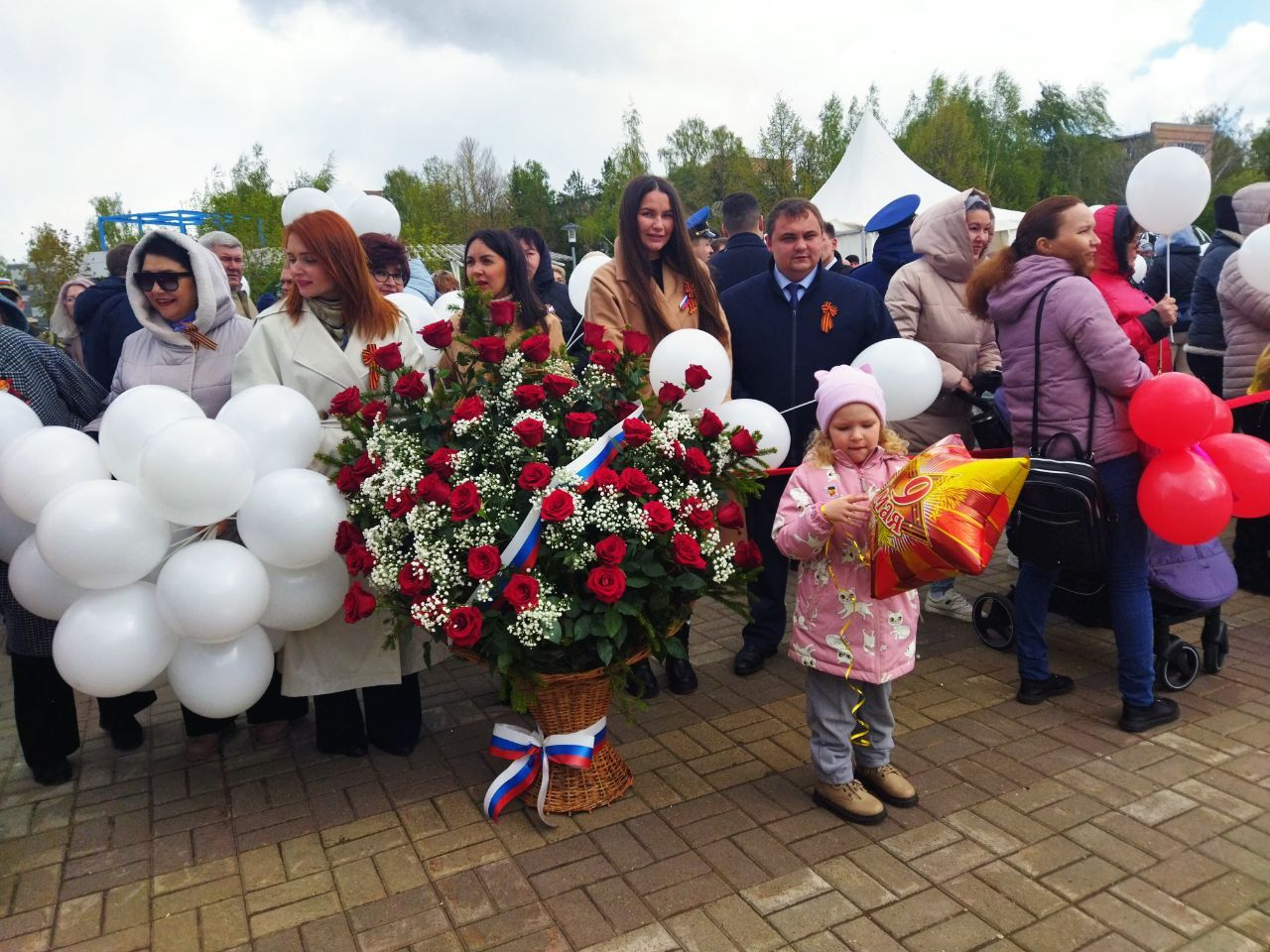 В Менделеевске театрализованную хореографическую композицию посвятили Великой Победе