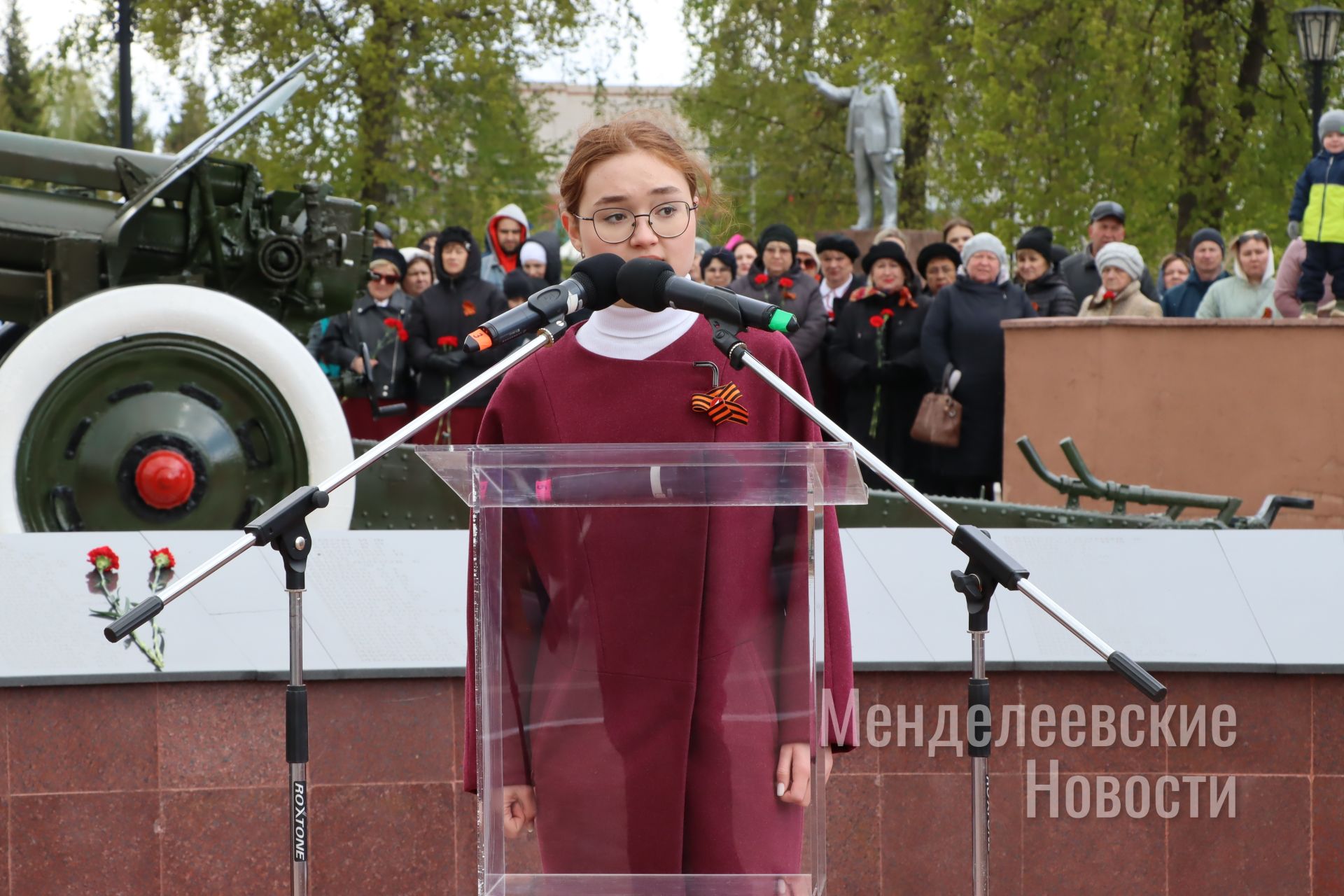 Праздник со слезами на глазах и снегом: в Менделеевске отметили День Победы