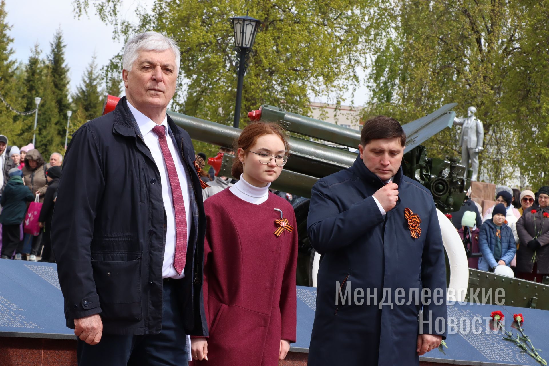 Праздник со слезами на глазах и снегом: в Менделеевске отметили День Победы