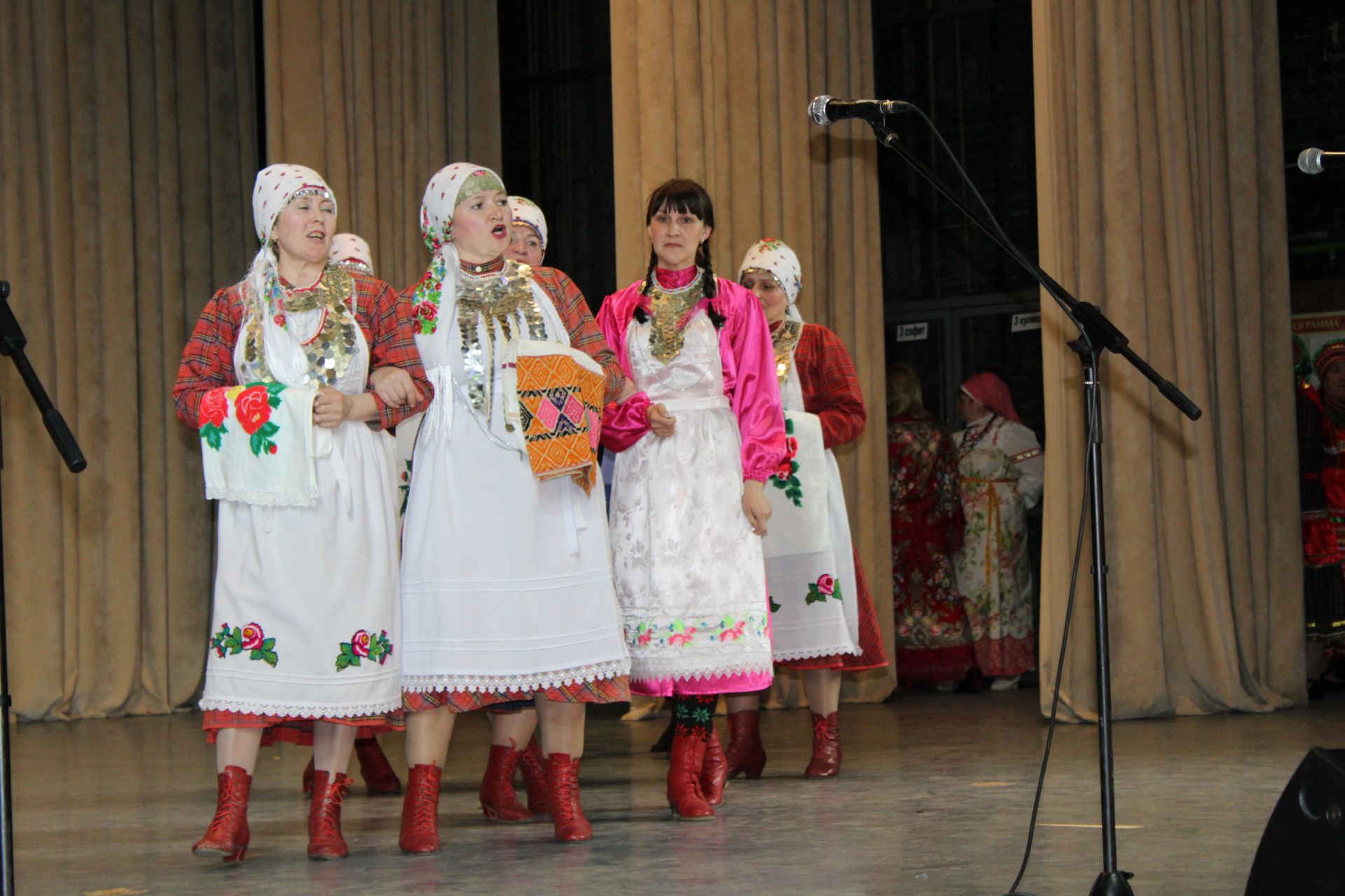 Гала – концерт районного фестиваля народного творчества