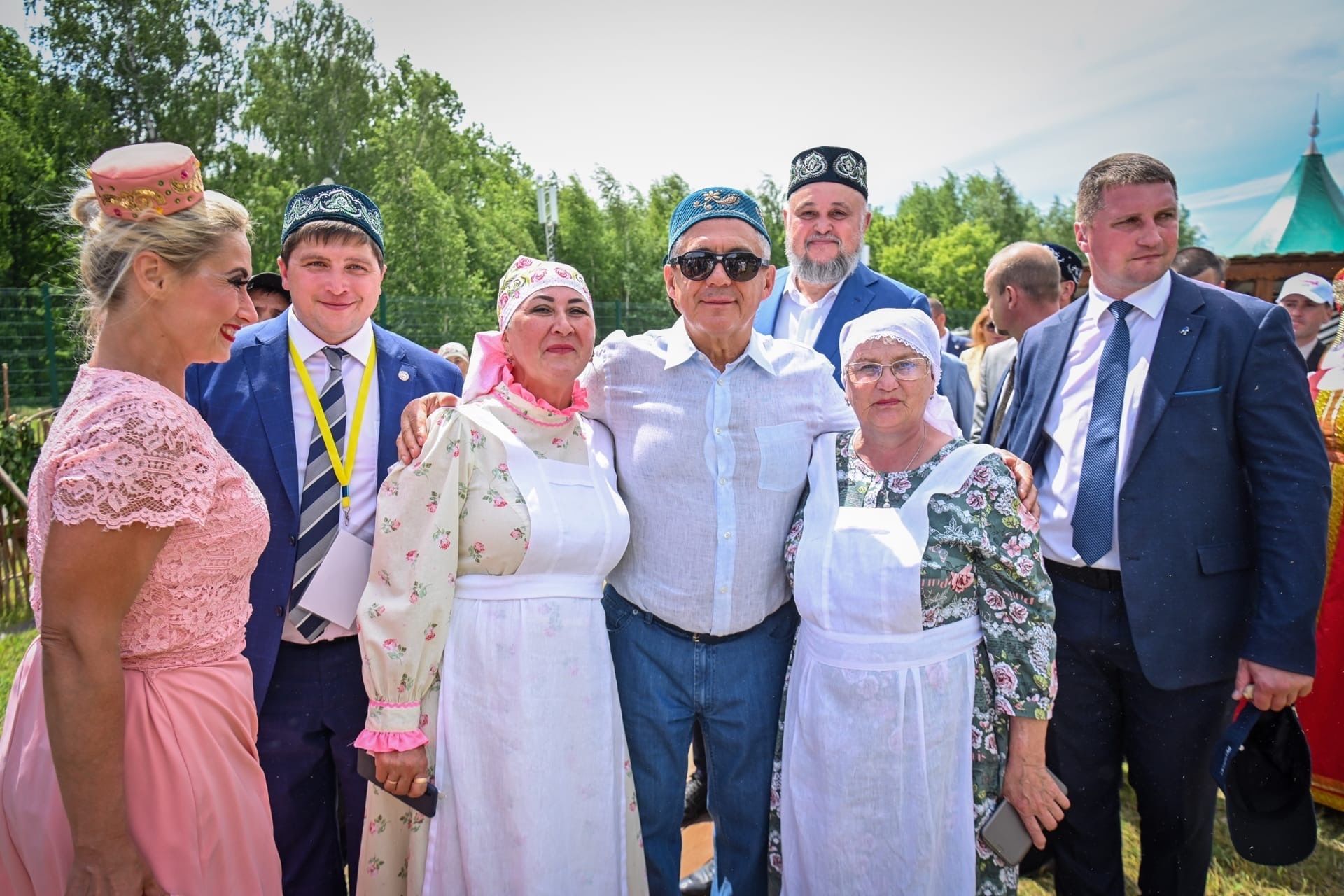 Атмосфера республиканского Сабантуя и Менделеевского подворья