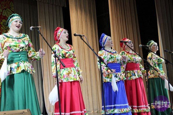 Гран-при фестиваля "Менделеевские родники" у ансамбля "Былина"