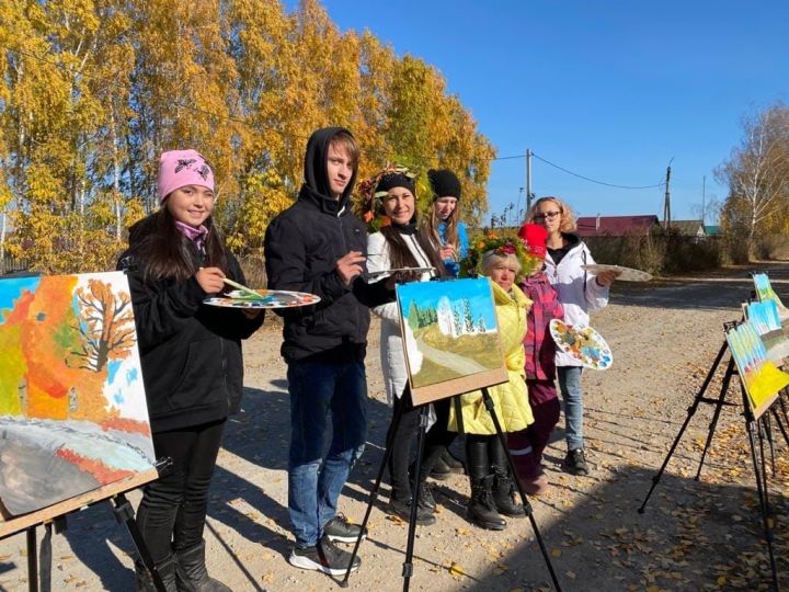 В Тойгузино прошел «Пленэр на природе»