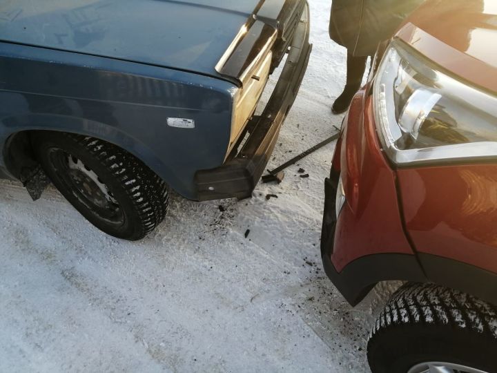 За минувшие сутки в Менделеевске было зарегистрировано 5 ДТП