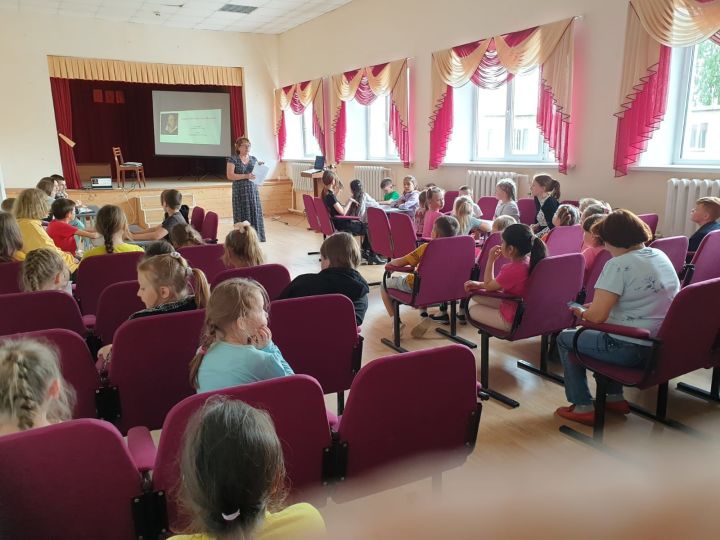 В пришкольном лагере «Крепыш» отметили День русского языка творческими конкурсами