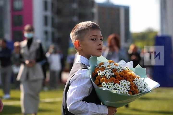 Школьники будут отдыхать почти две недели на осенних каникулах