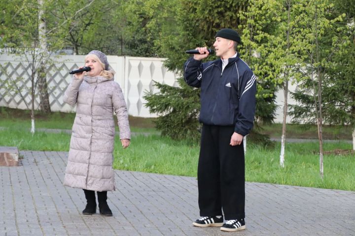 В Менделеевске прошла ежегодная акция «Вальс Победы»