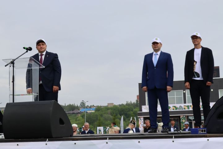 Национальные подворья, состязания, игры, концерт: менделеевцы весело, ярко и дружно отметили национальный татарский праздник Сабантуй