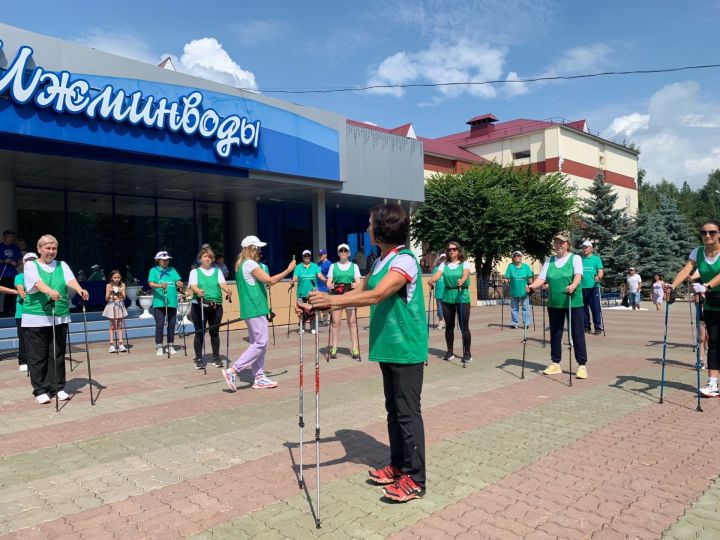 В Менделеевском районе впервые состоялся фестиваль по северной ходьбе