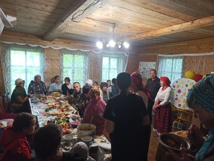 Праздник Яблочного Спаса прошел в Новом Кокшане